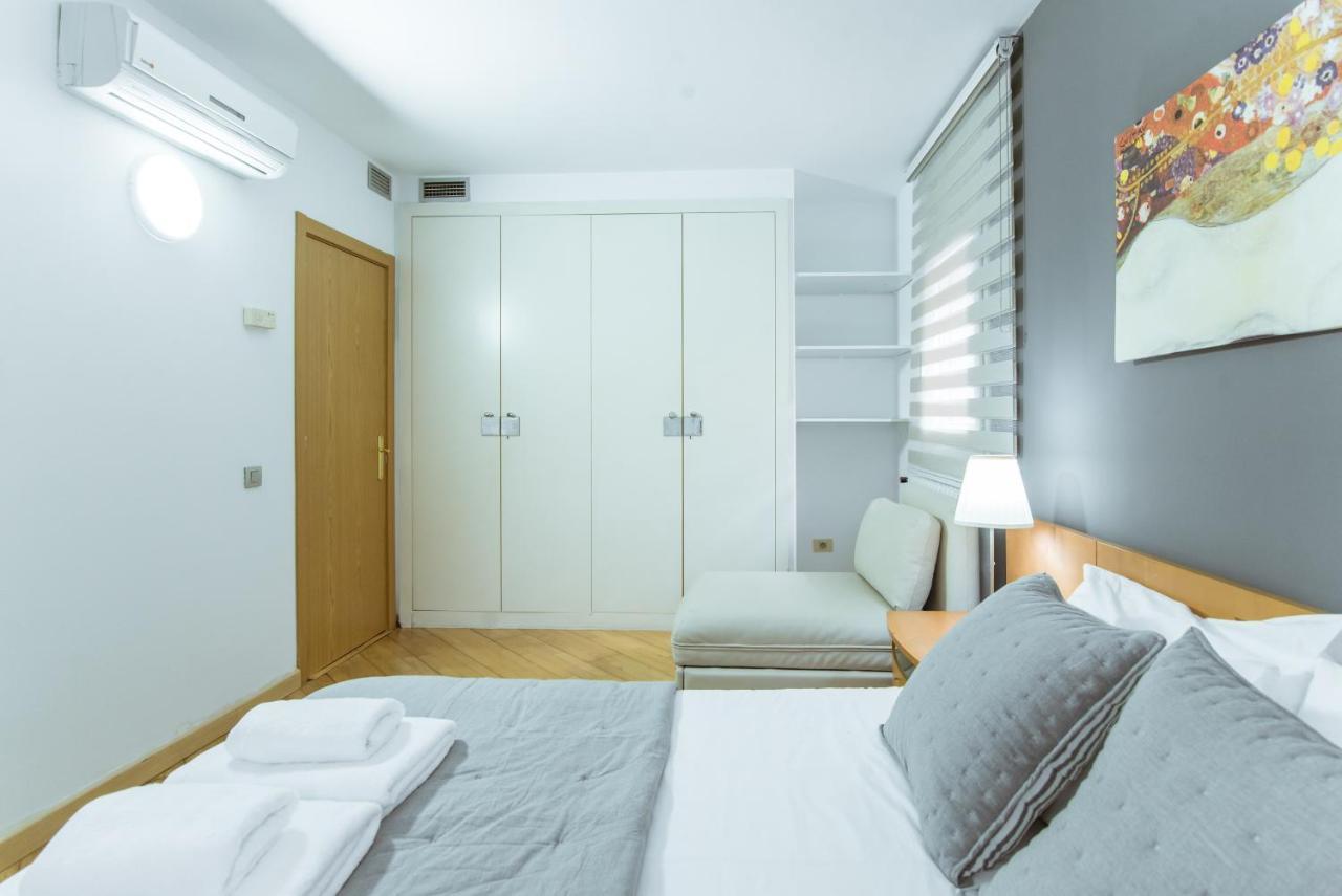 Two Bedroom Townhouse Within 10Min Walk From Beach 바르셀로나 외부 사진