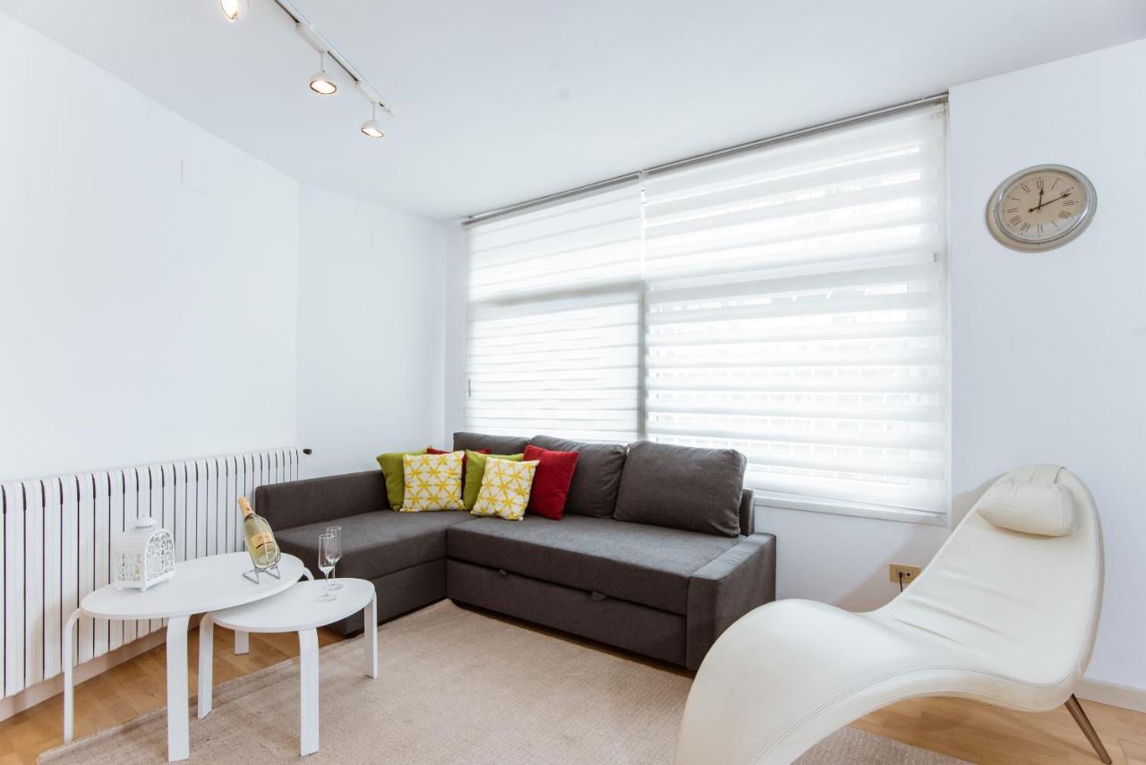Two Bedroom Townhouse Within 10Min Walk From Beach 바르셀로나 외부 사진