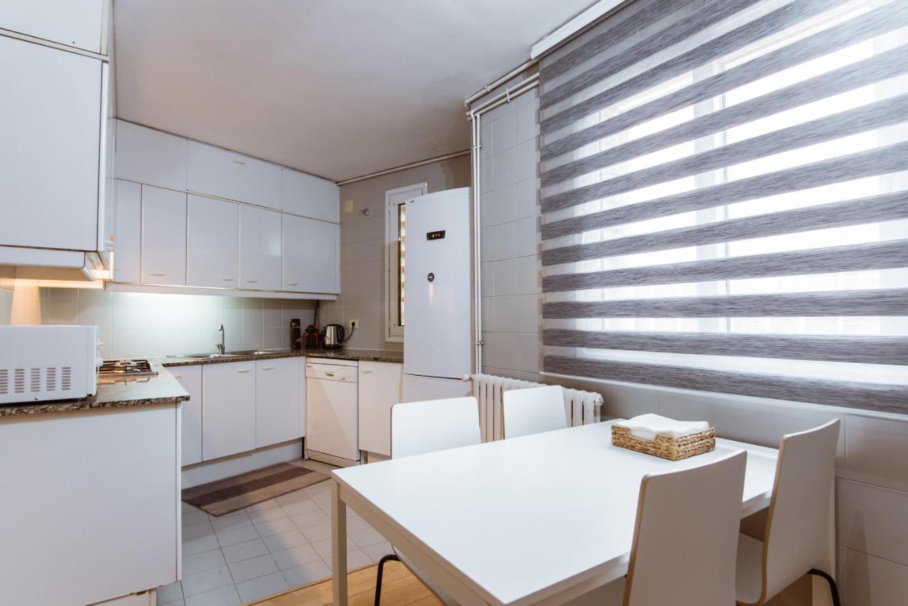 Two Bedroom Townhouse Within 10Min Walk From Beach 바르셀로나 외부 사진